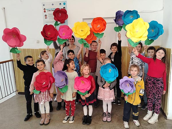 copii_din_centrele_educatie_spre_vocatie_au_sarbatorit_luna_pentru_viata_2