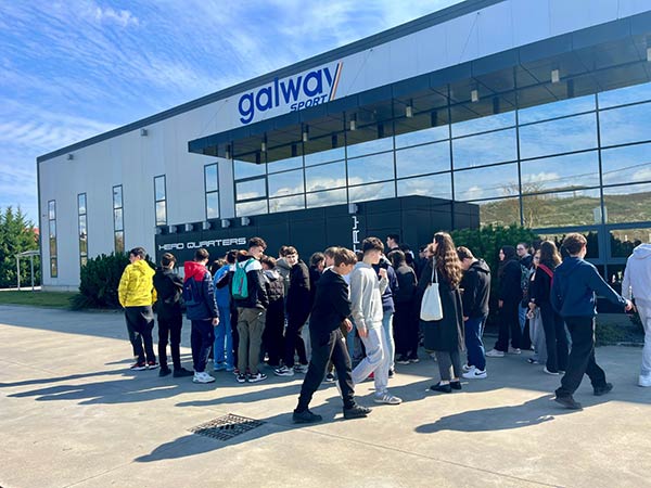 Incluziune pe piața forței de muncă a tinerilor adulți din România