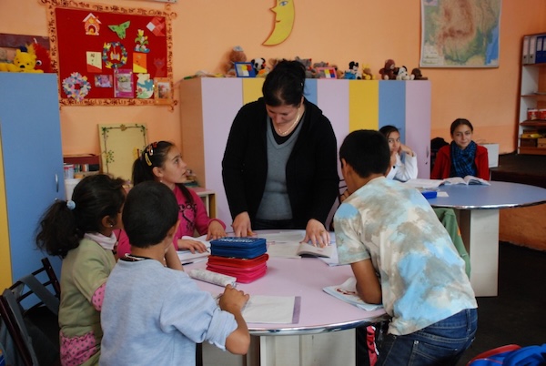Centrul de Zi pentru Copii "Sf. Nicolae" – Roşia de Secaş