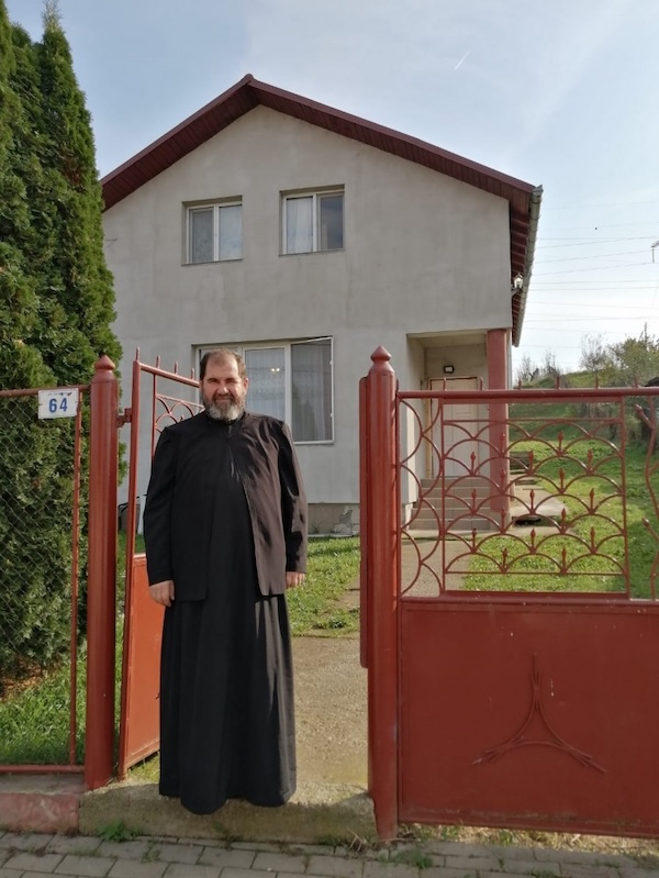 Casa de Tip Familial "Adolescenţa"