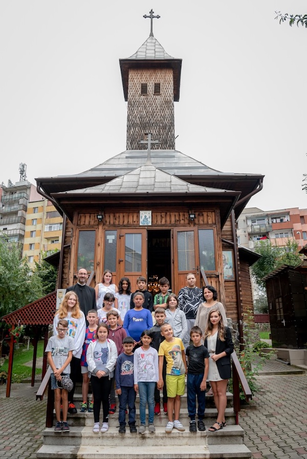Centrul de Zi pentru Copii "Sfânta Cuvioasă Parascheva" – Alba Iulia