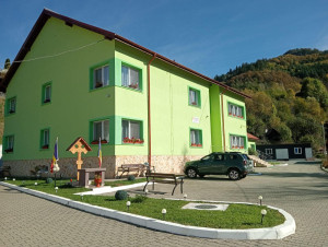 Centrul de Îngrijire și Asistență pentru Persoane Adulte cu Dizabilități Baia De Arieș