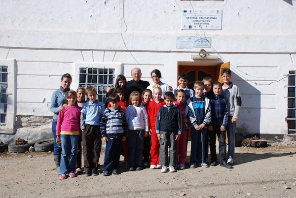 Centrul de Zi pentru Copii "Sfânta Varvara"- Baia de Arieş