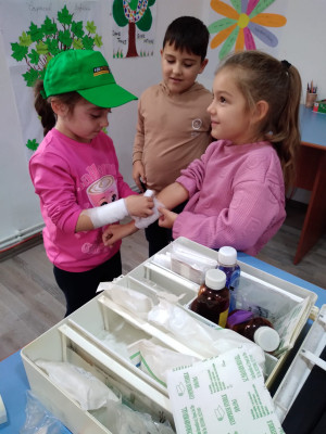 Centrul de Zi pentru Copii "Sfânta Varvara"- Baia de Arieş